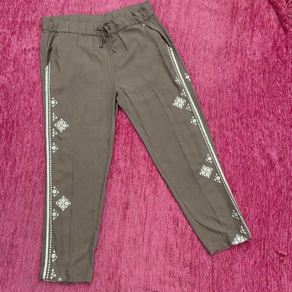 Sundance Tone It Up Embroidered Pull On Ankle Pants Brown Size Medium - Picture 2 of 10